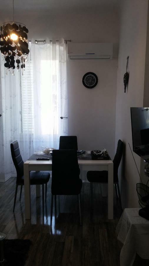 Apartment Doni Rijeka Exterior photo
